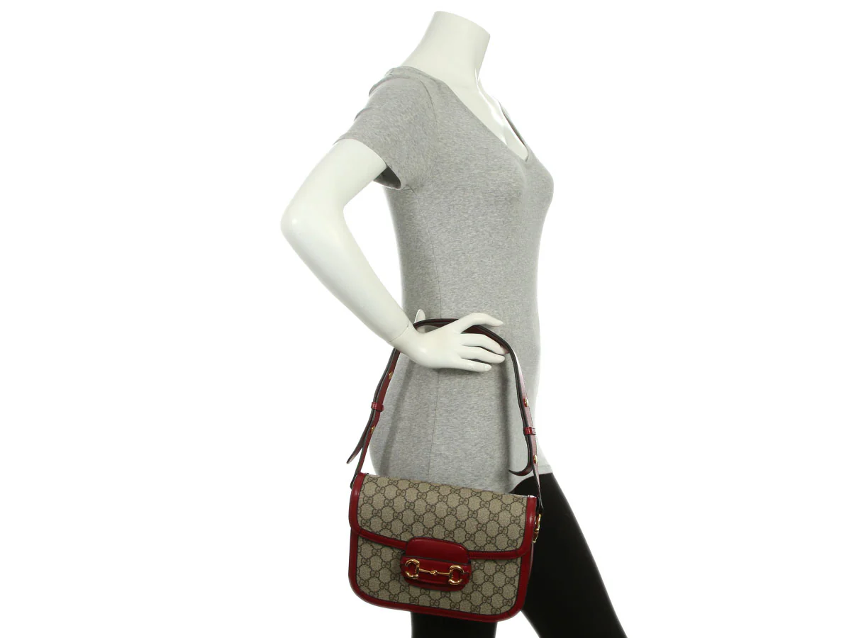 Gucci Red and Beige GG Supreme Horsebit 1955 Shoulder Bag - Image 9