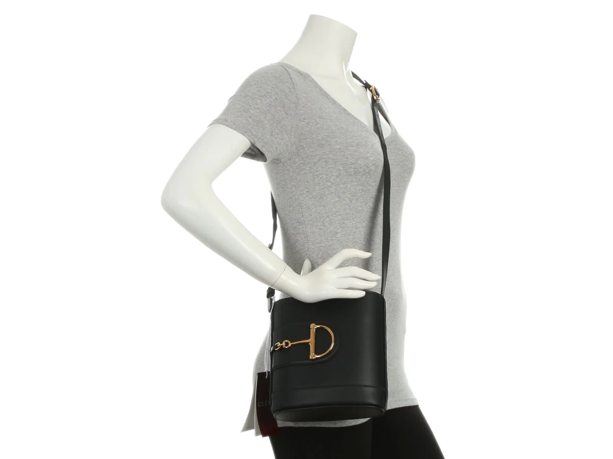 Gucci Small Black Horsebit 73 Bucket Bag - Image 9