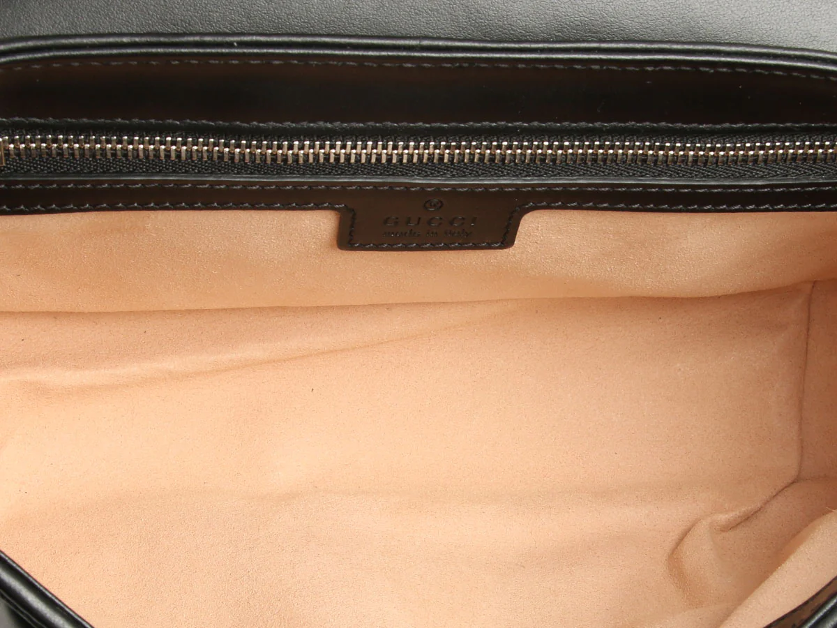 Gucci Small Black Quilted Leather Marmont Handbag - Image 8