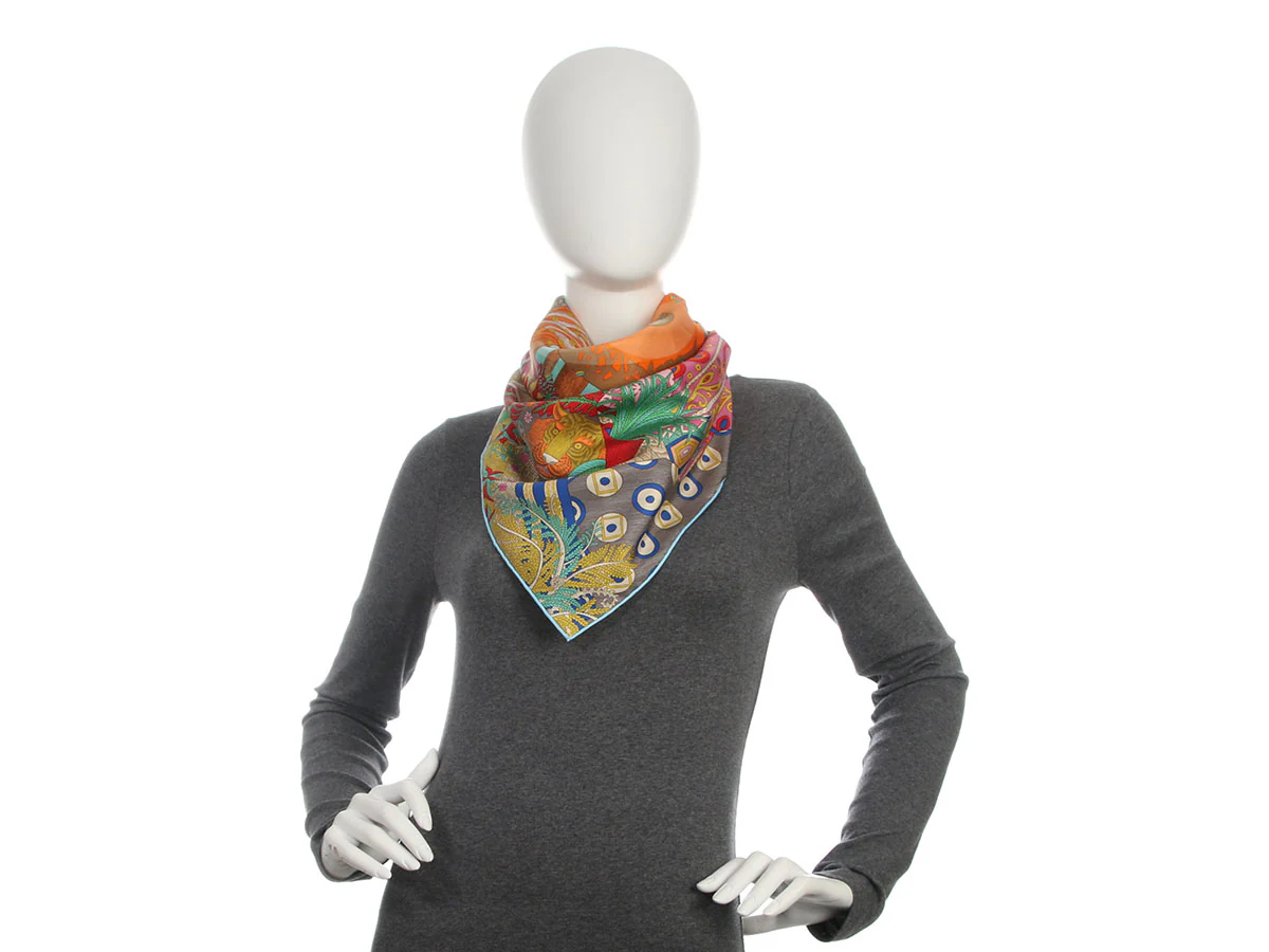 Hermès Act III Scene I Silk Scarf 90cm - Image 5