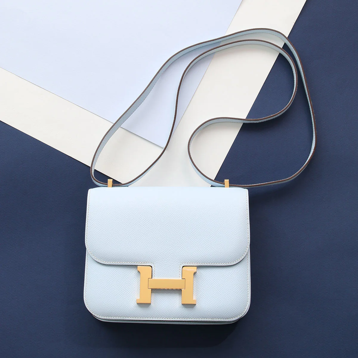Hermès Bleu Brume Epsom Constance 18