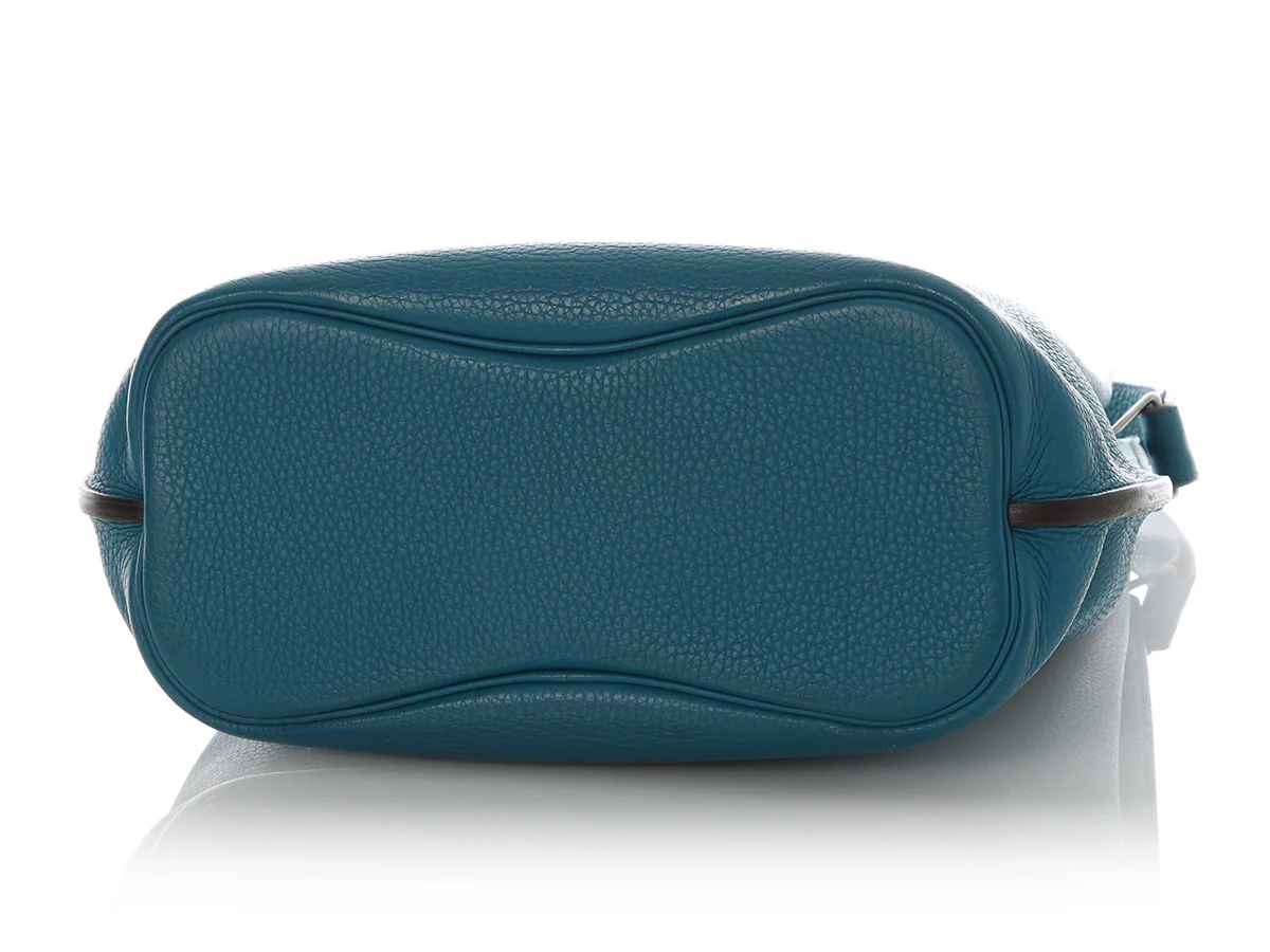 Hermès Bleu Izmir and Bleu Saphir Clémence Verso So Kelly 26 - Image 6