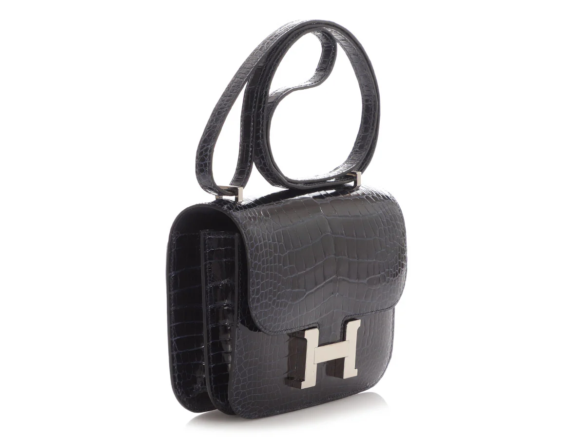Hermès Bleu Marine Shiny Alligator Constance 18 - Image 5
