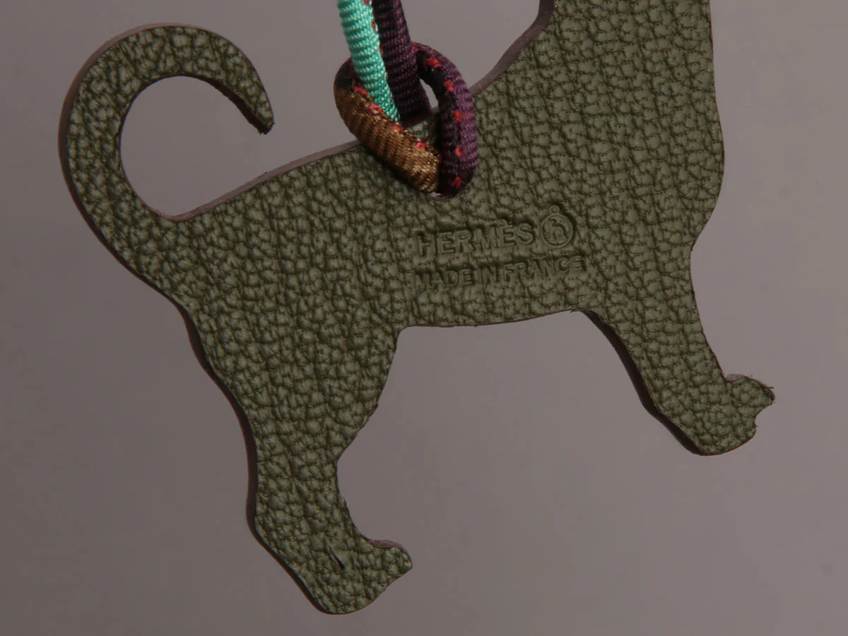 Hermès Chihuahua Petit H Charm - Image 4