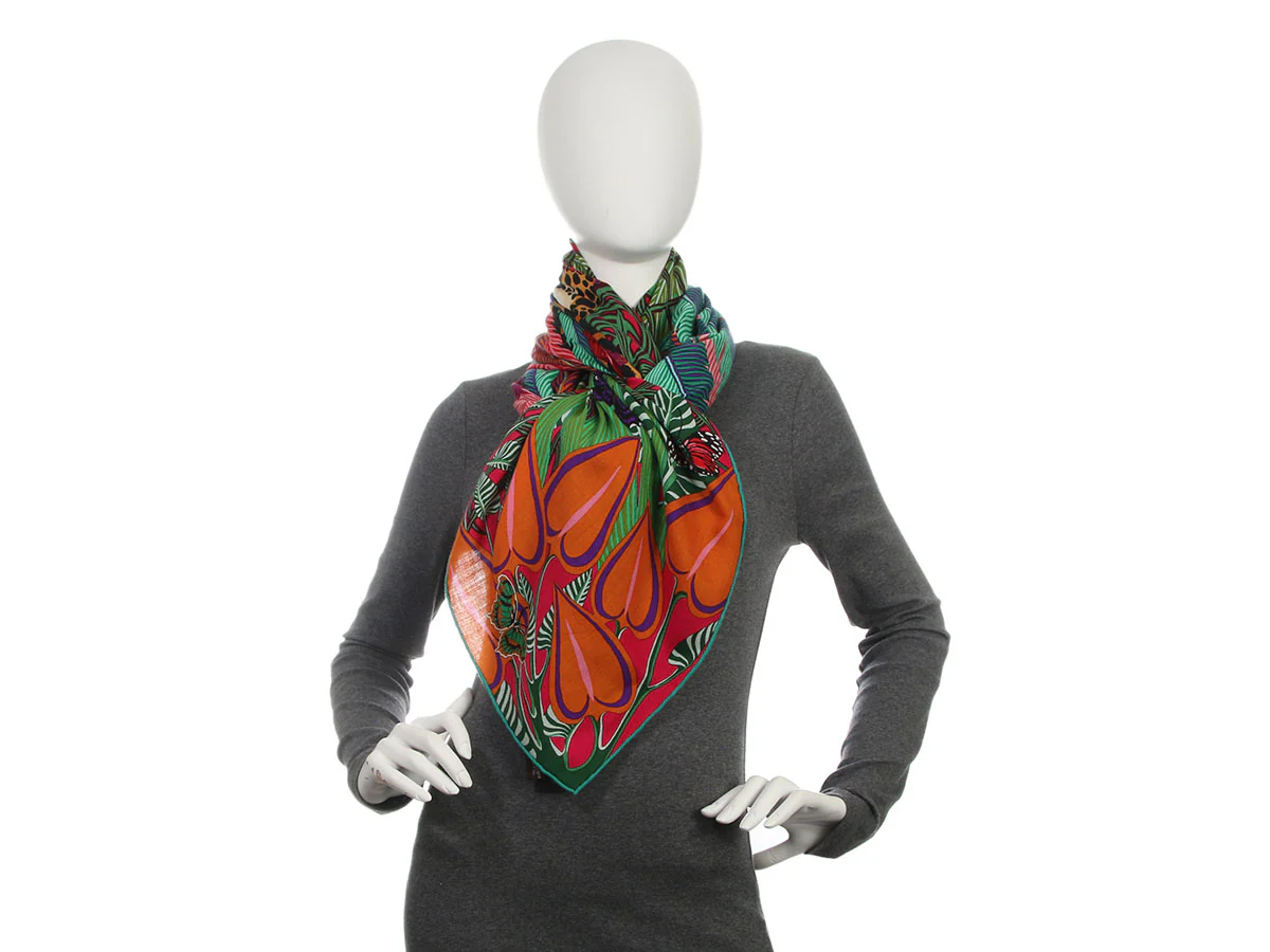 Hermès Jaguar Quetzal Cashmere Silk Shawl 140cm - Image 5