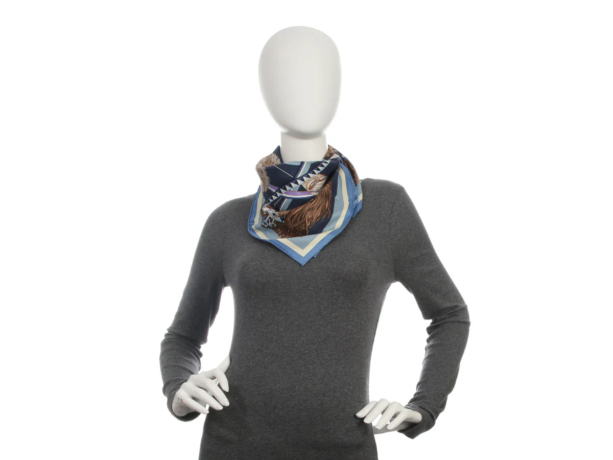 Hermès Jour de Casting Silk Scarf 70cm - Image 5