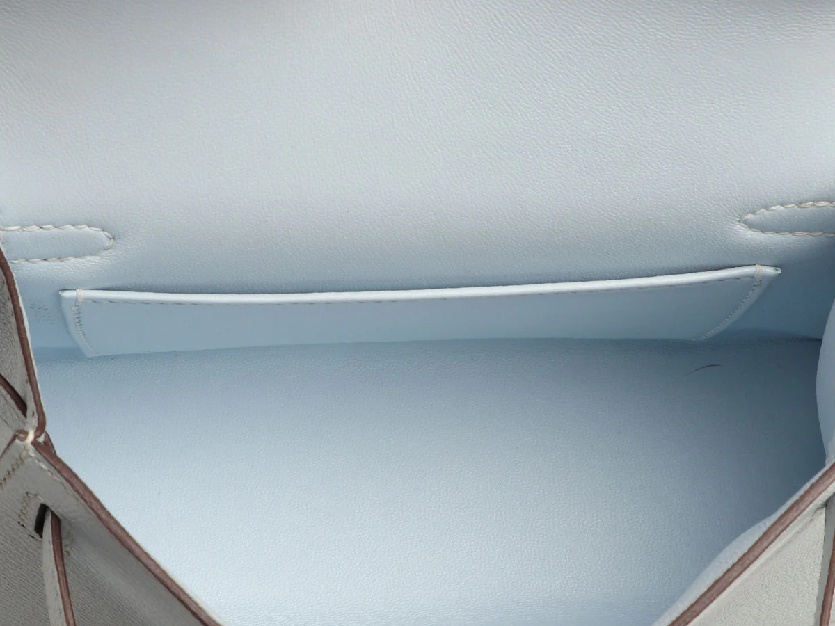 Hermès Mini Bleu Brume Chèvre Mysore Kelly 20 - Image 9