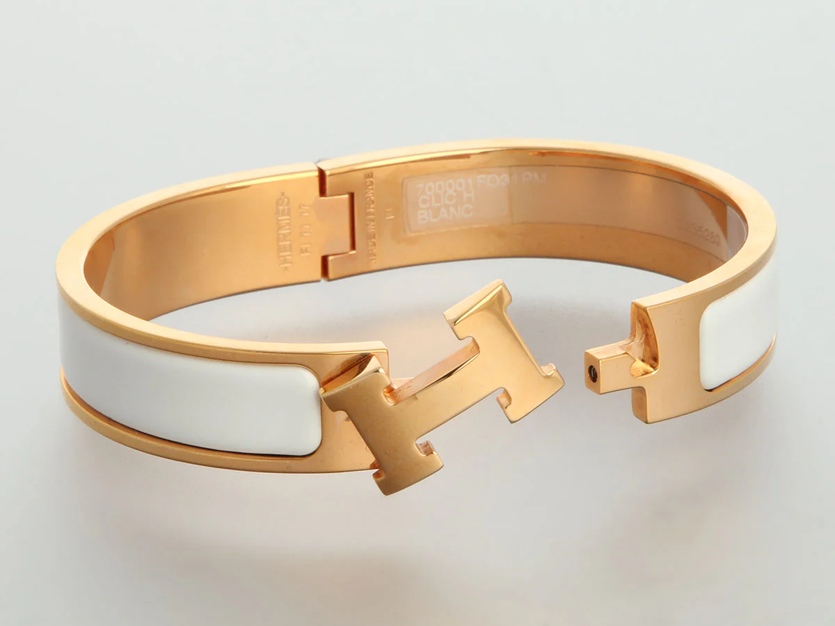Hermès Narrow White Clic-Clac Bracelet - Image 5