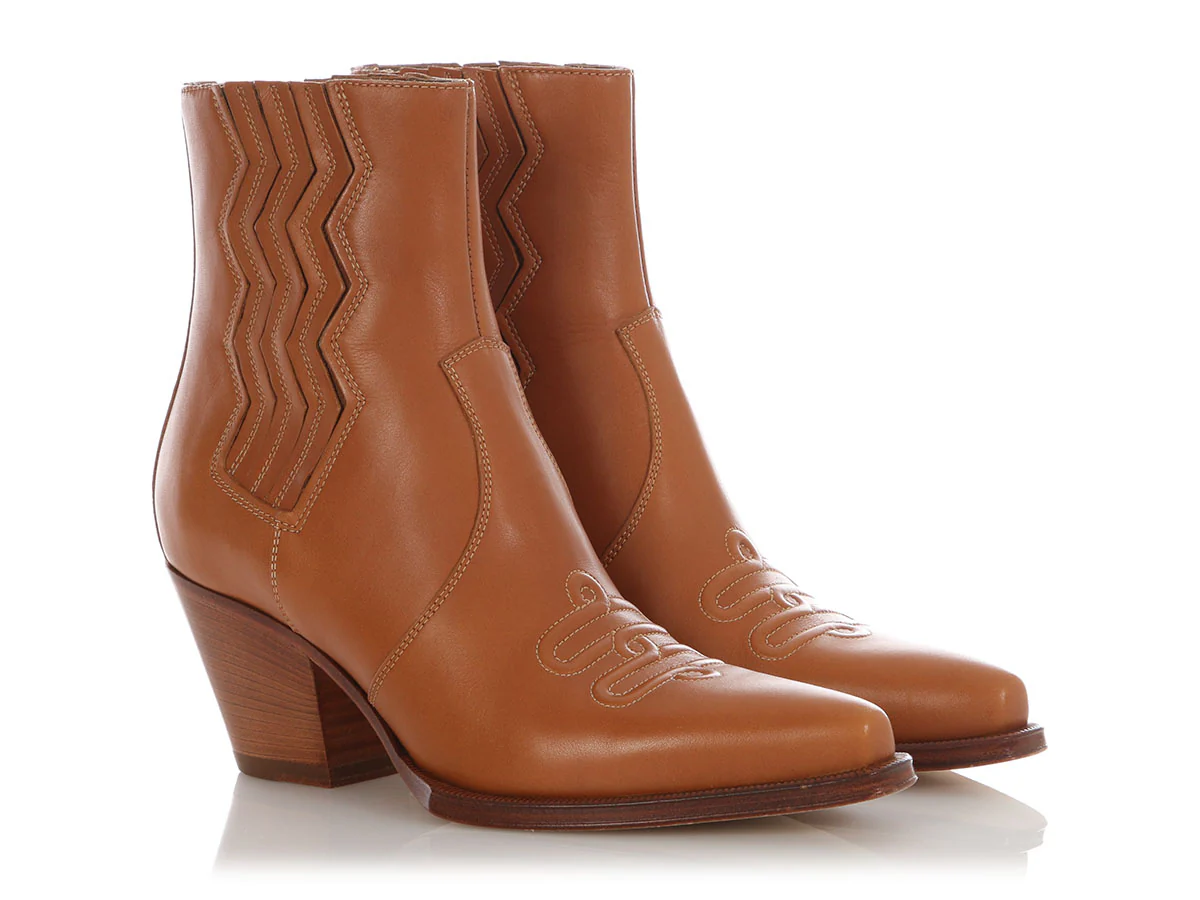 Hermès Natural Calfskin Vegas Ankle Boots - Image 5