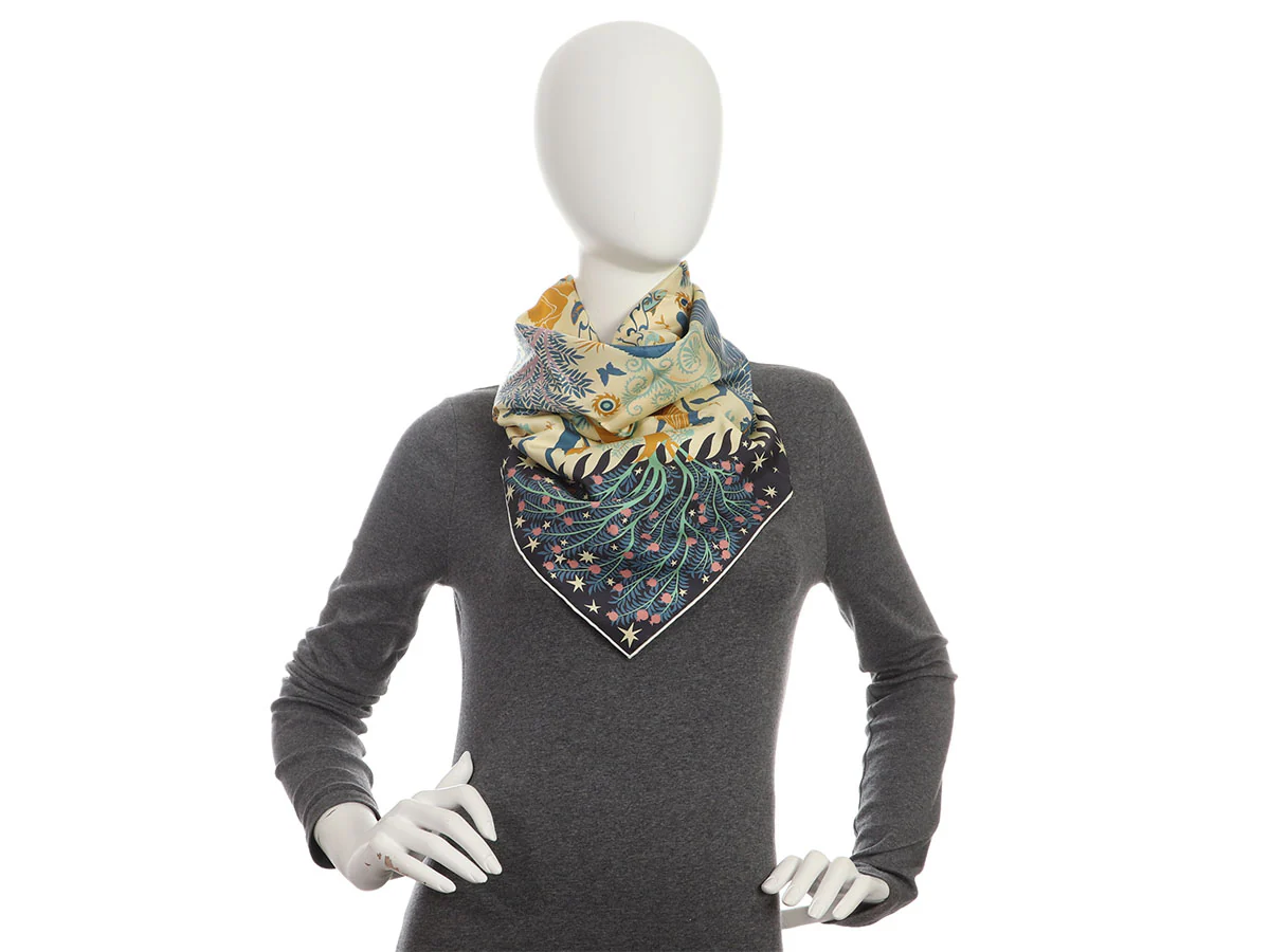 Hermès Sous le Charme d'Orphée Double Face Silk Scarf 90cm - Image 7