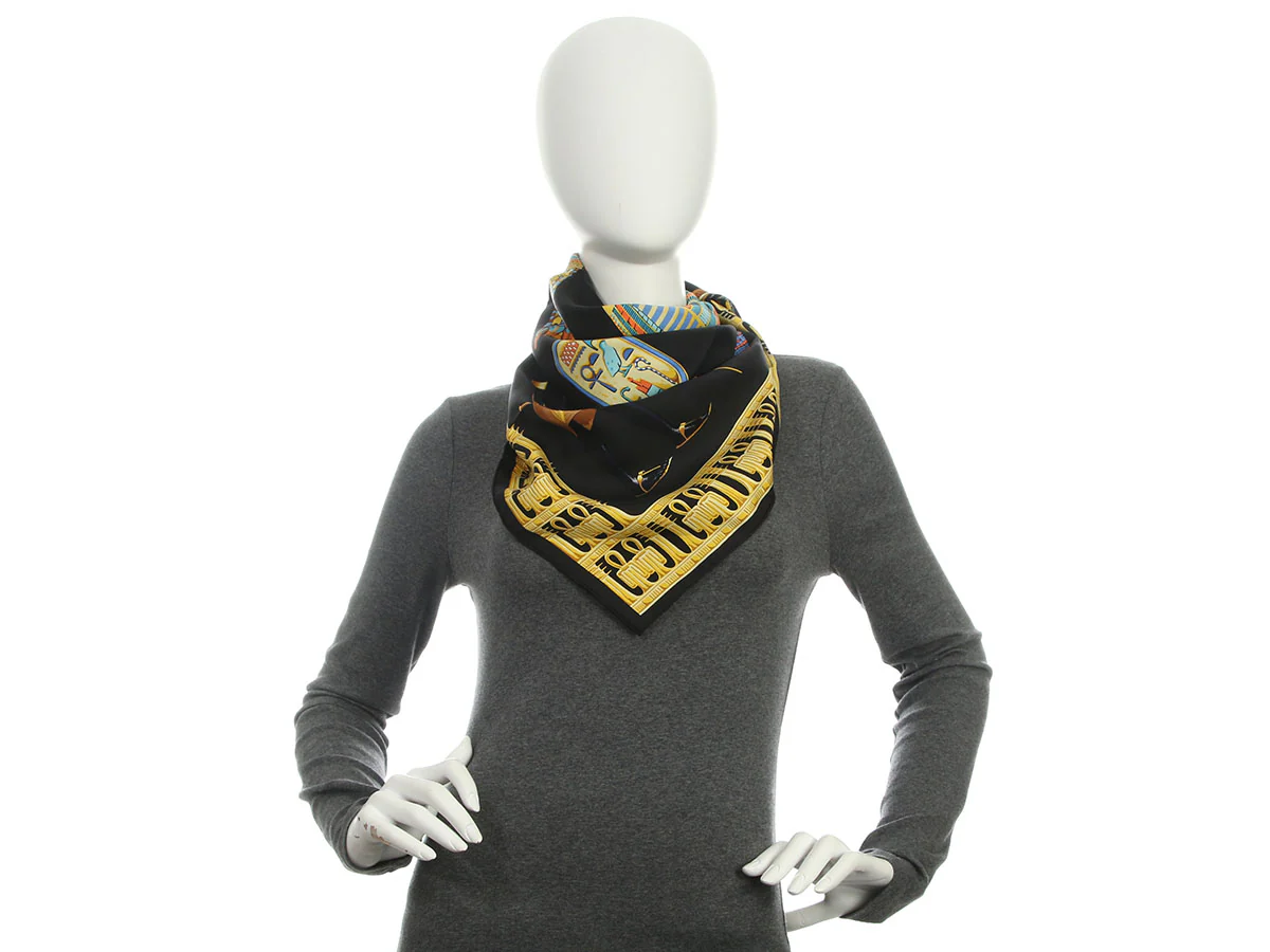 Hermès Tutankhamun Silk Scarf 90cm - Image 3
