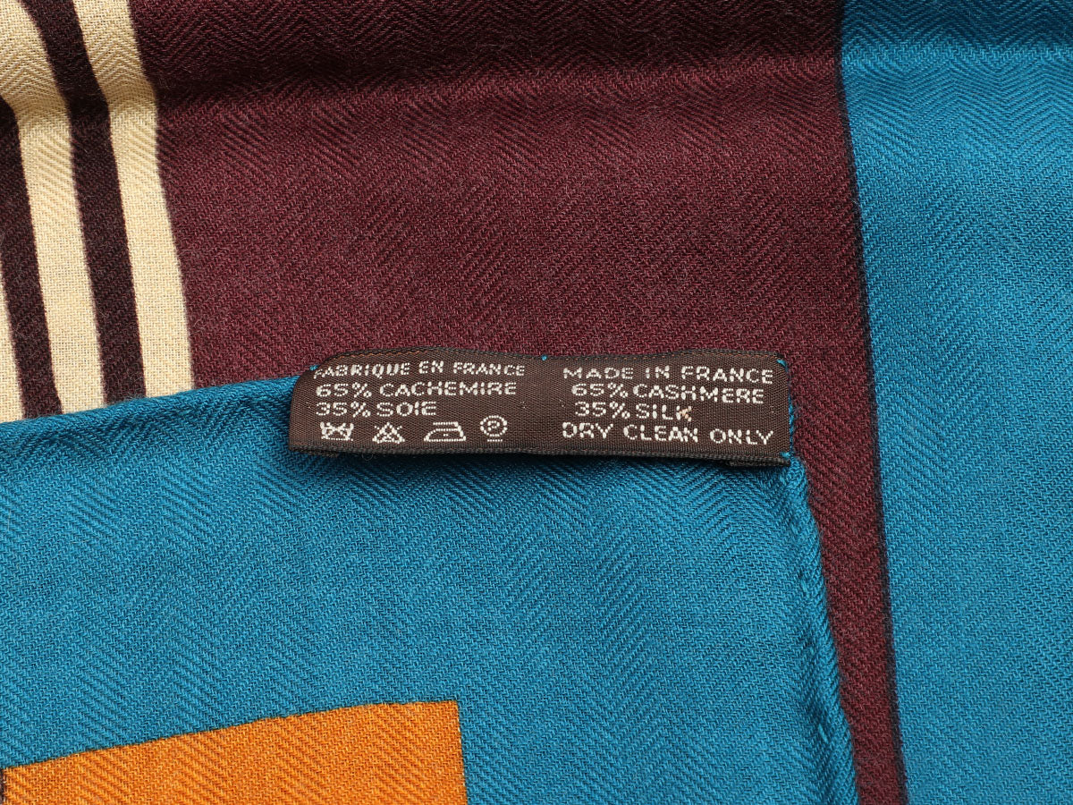 Hermès Coupons Indiens Cashmere Silk Shawl 140cm - Image 4