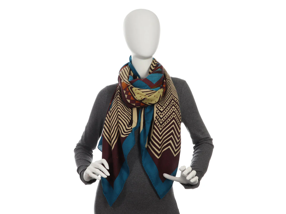 Hermès Coupons Indiens Cashmere Silk Shawl 140cm - Image 5