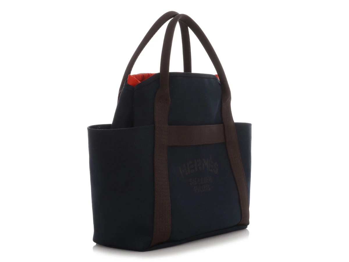 Hermès Navy Toile Grooming Tote - Image 5