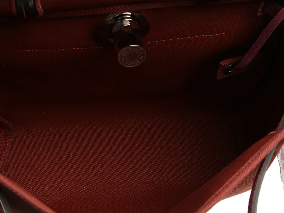 Hermès Rouge H Toile and Rouge Sellier Hunter Herbag Zip 31 - Image 9