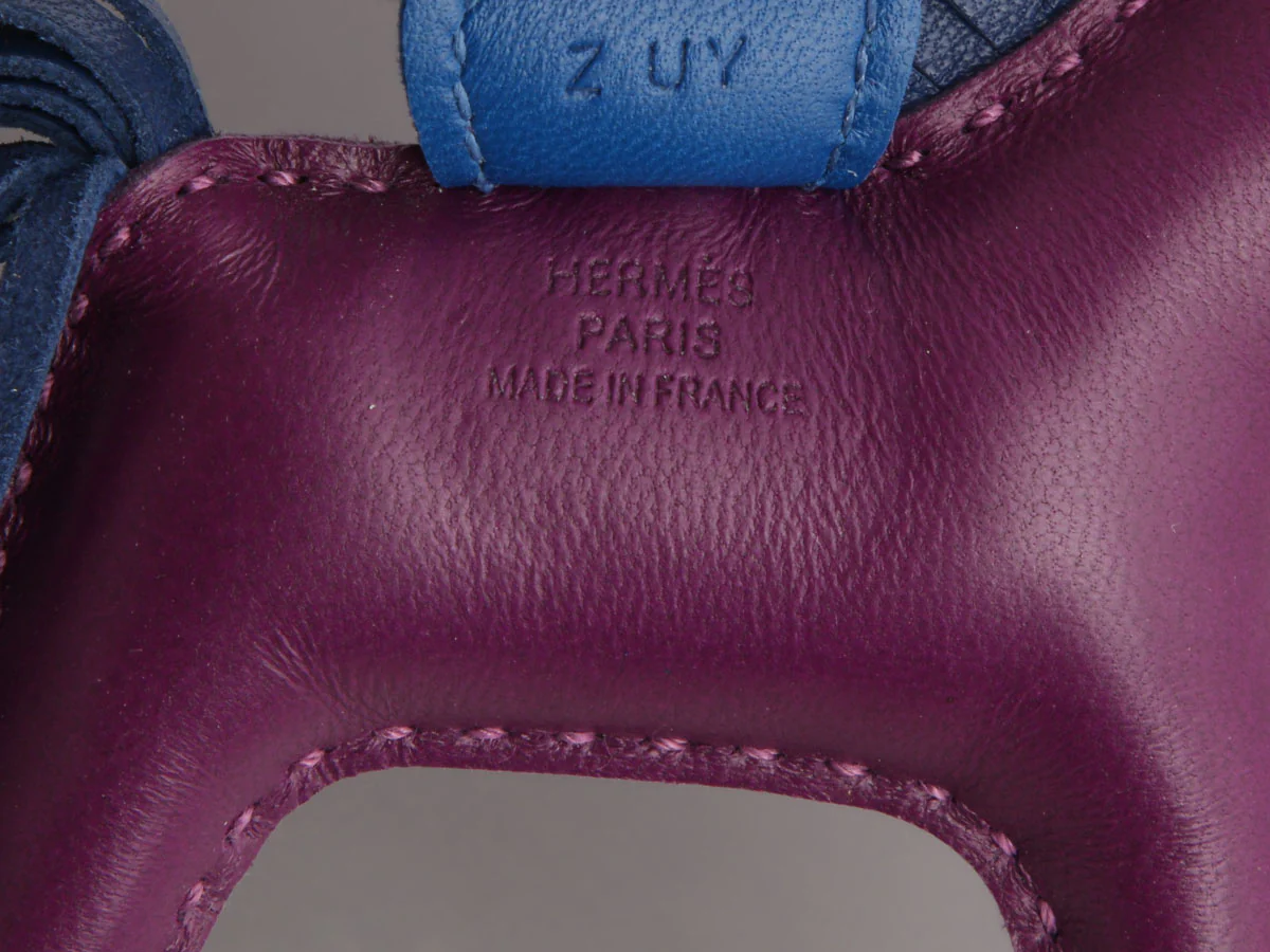 Hermès Violet Lambskin Grigri Rodeo Bag Charm PM - Image 4