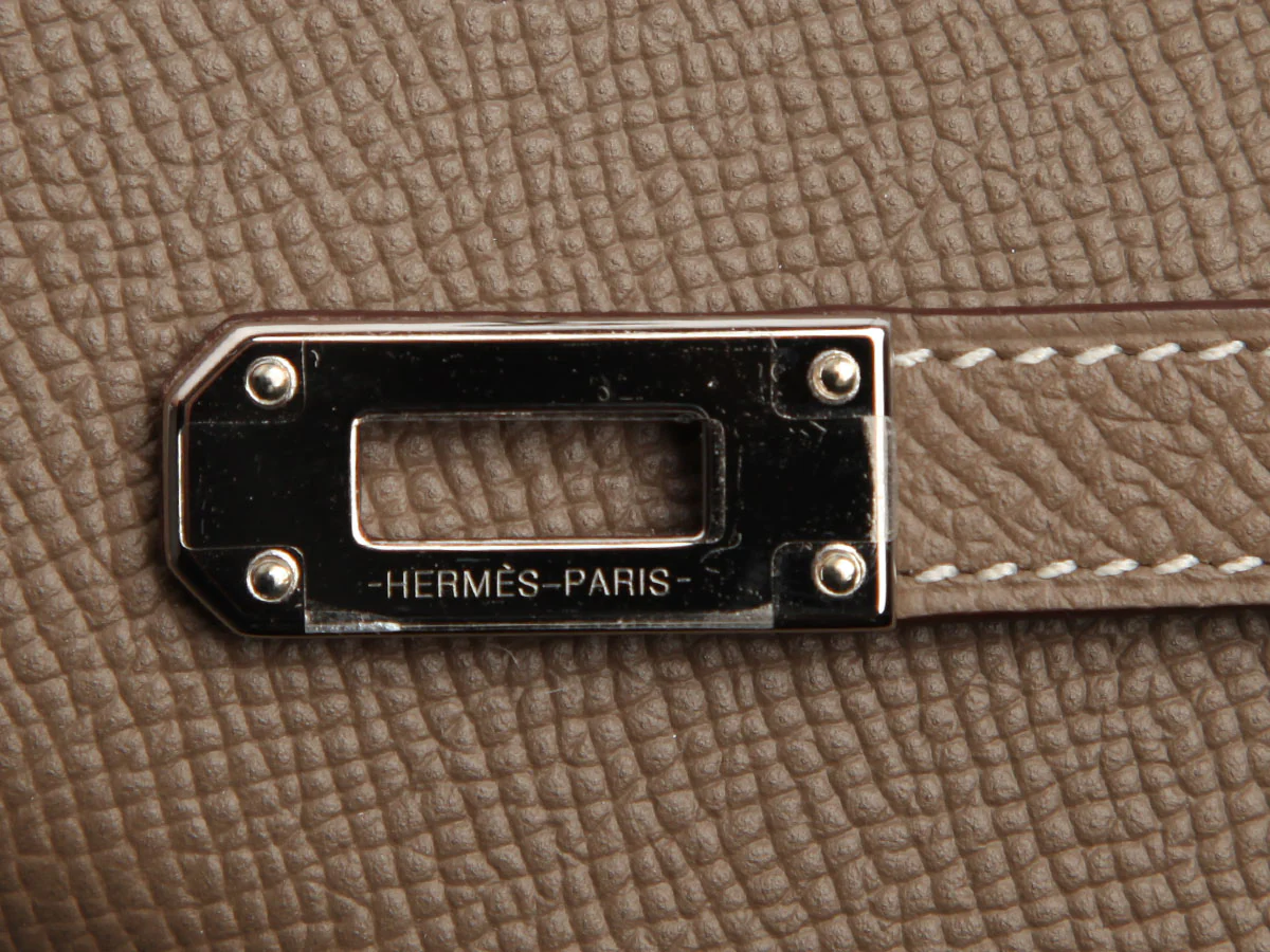 Hermès Etoupe Epsom Kelly Longue Wallet - Image 9