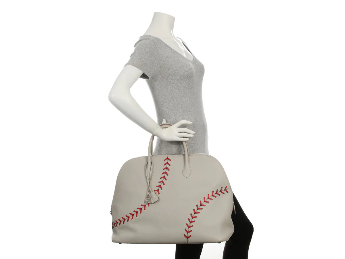 Hermès Gris Perle and Rouge Evercolor Bolide 45 1923 Baseball Travel Bag - Image 9