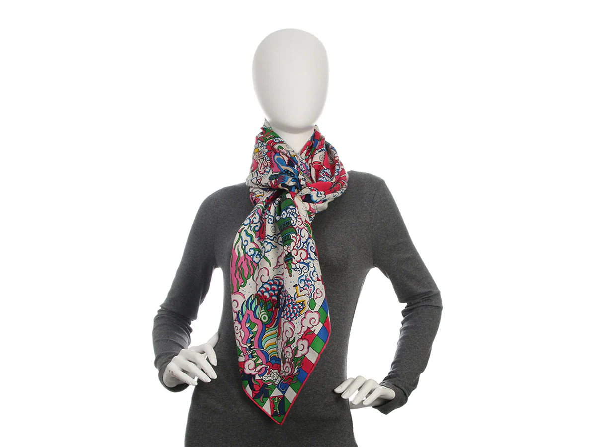 Hermès l’Epopée d’Hermès Cashmere Silk Shawl 140cm - Image 6