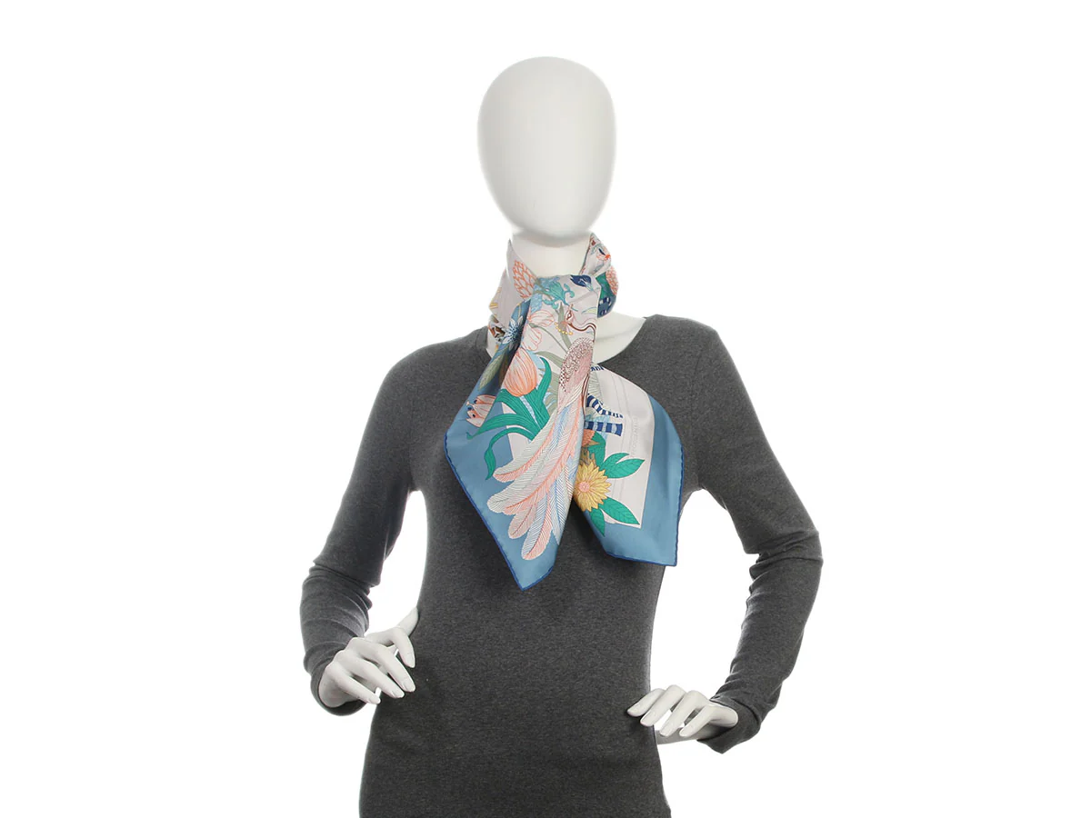 Hermès Precious Paradise Silk Scarf 90cm - Image 6