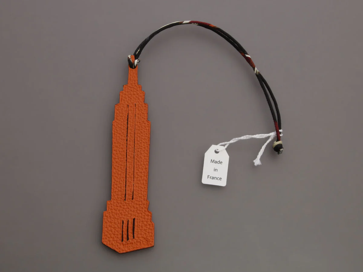 Hermès Empire State Building Petit H Charm - Image 4