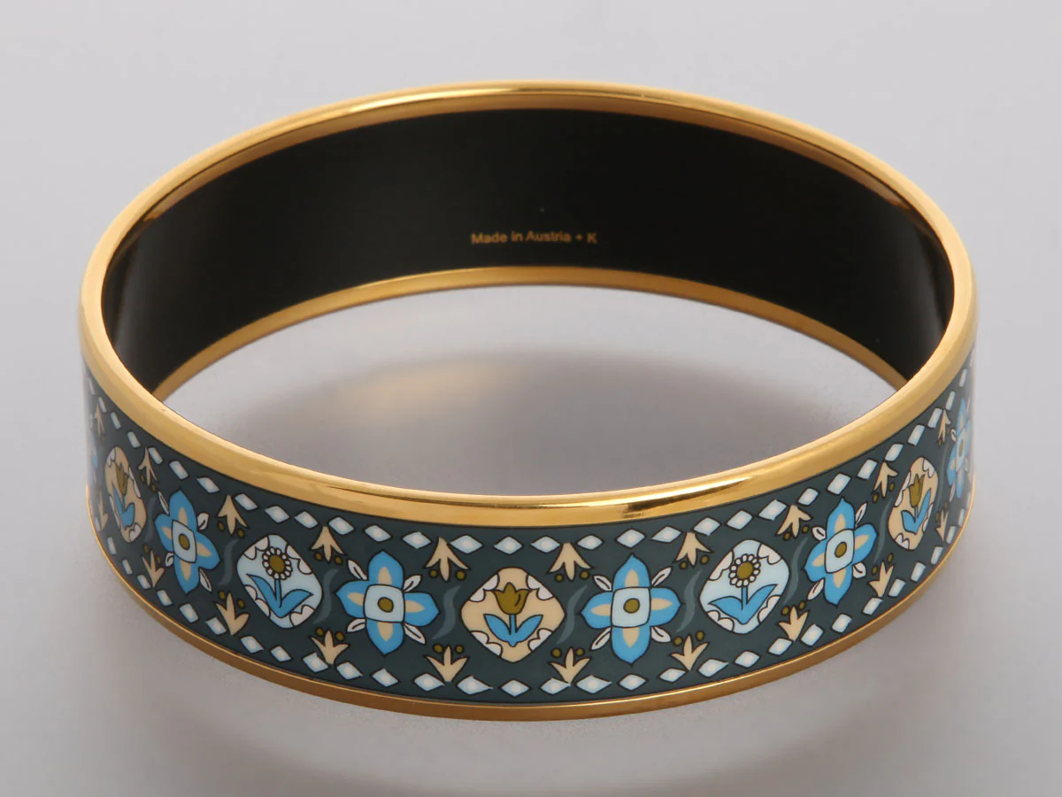 Hermès Wide Enamel Bangle - Image 4