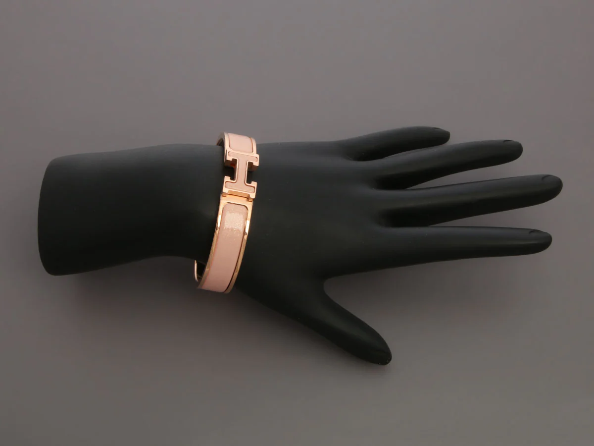 Hermès Narrow Glittery Pink Clic-Clac Bracelet - Image 6