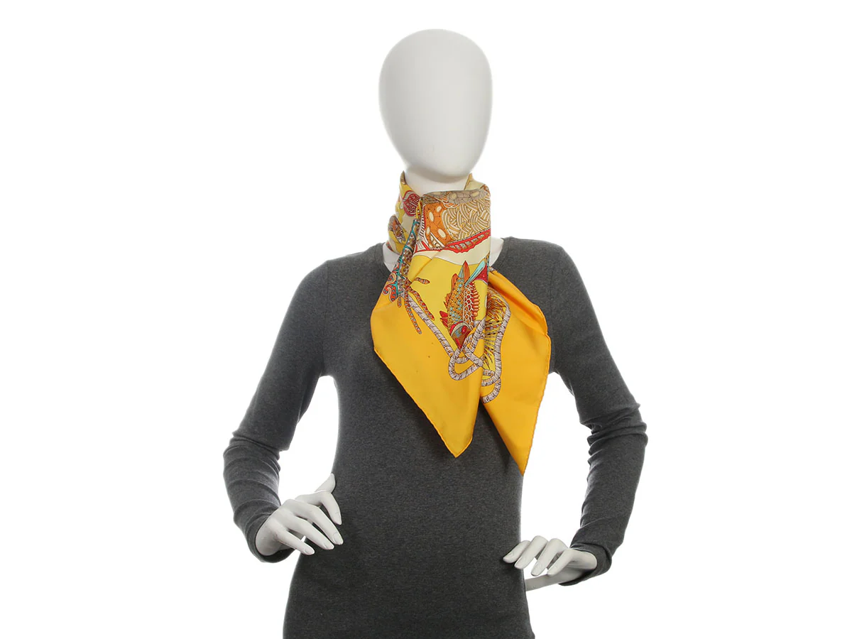 Hermès Grands Fonds Fish Silk Scarf 90cm - Image 6