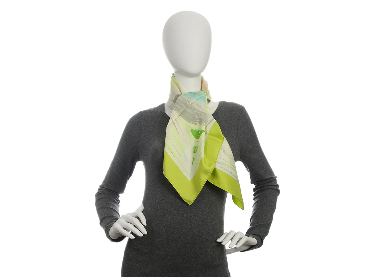 Hermès La Tour Eiffel S'envole Silk Scarf 90cm - Image 6
