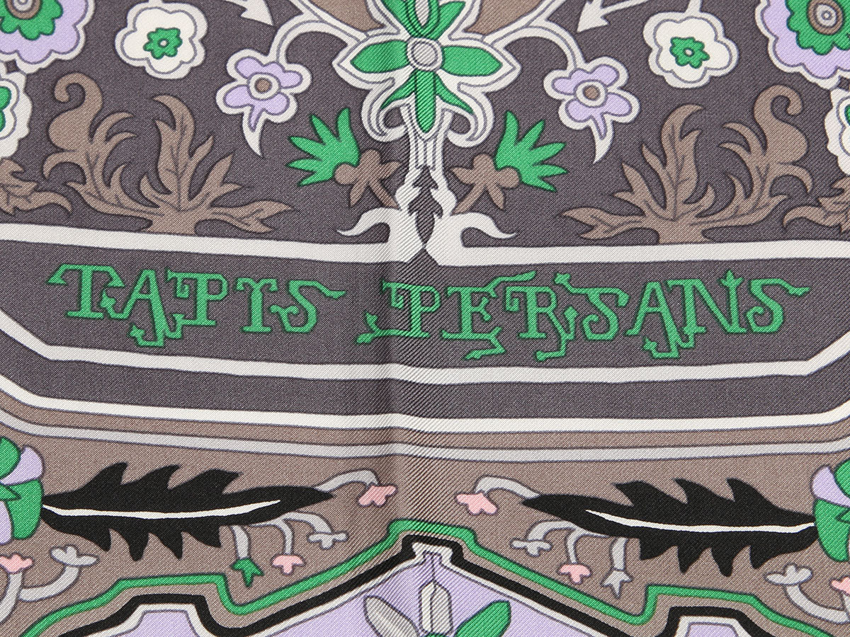 Hermès Tapis Persans Silk Scarf GM - Image 2