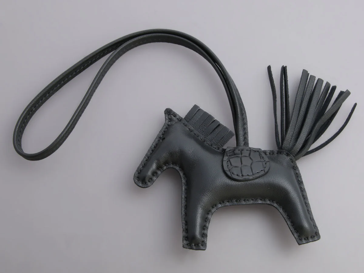 Hermès Black Alligator Rodeo Grigri Touch PM - Image 3