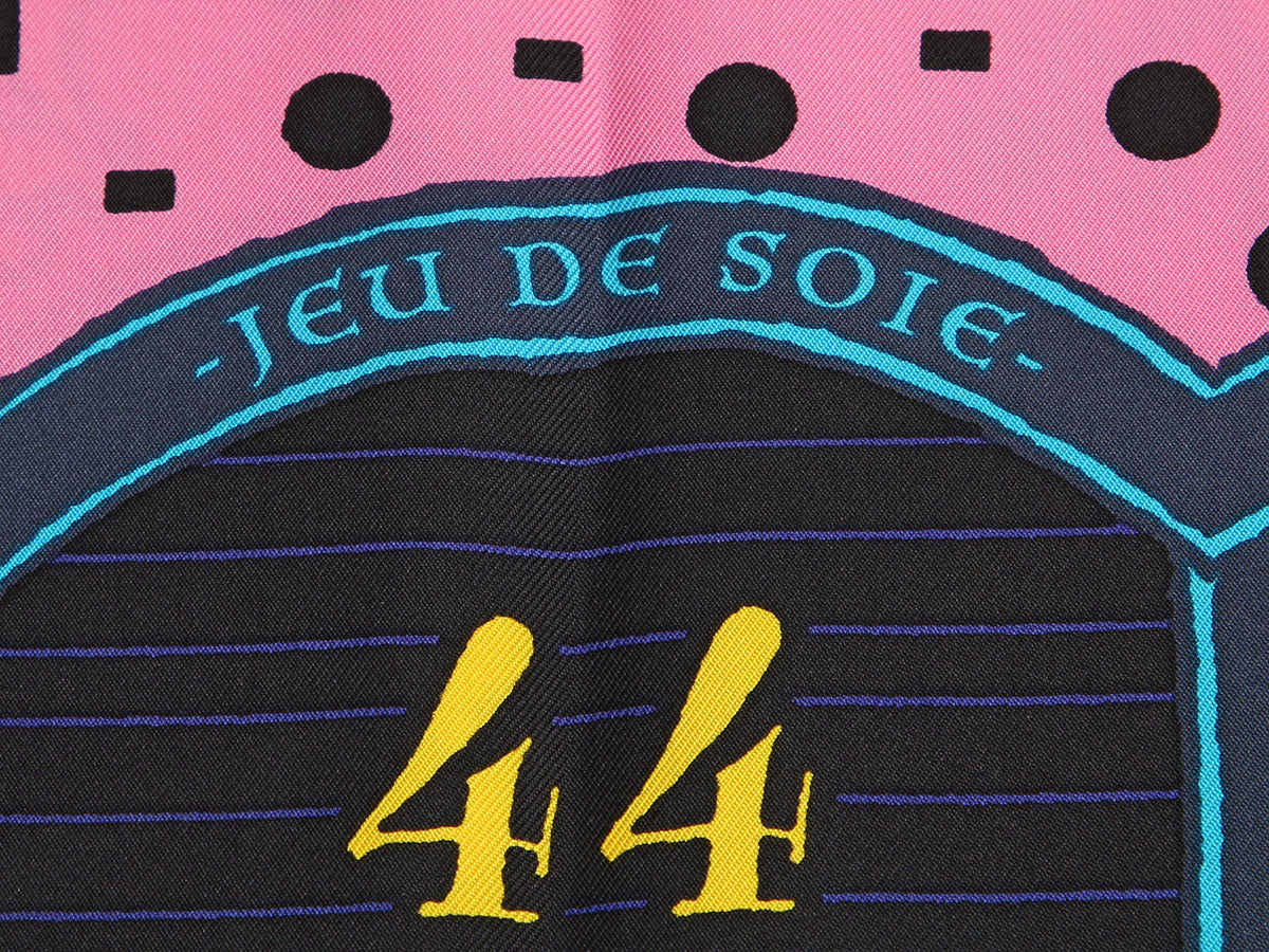 Hermès Jeu de Soie Silk Scarf 90cm - Image 2