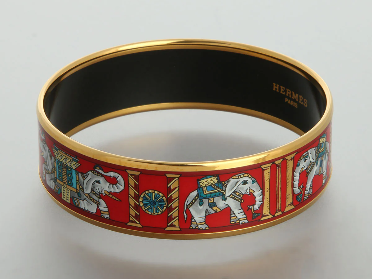 Hermès Wide Torana Elephant Enamel Bangle - Image 3