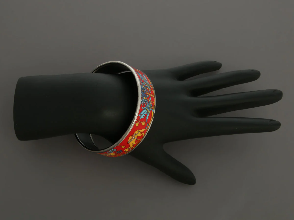 Hermès Wide Enamel Camel Bangle - Image 5