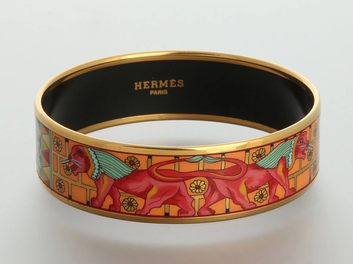 Hermès Wide Enamel Babylon Egyptian Lions Bangle - Image 2