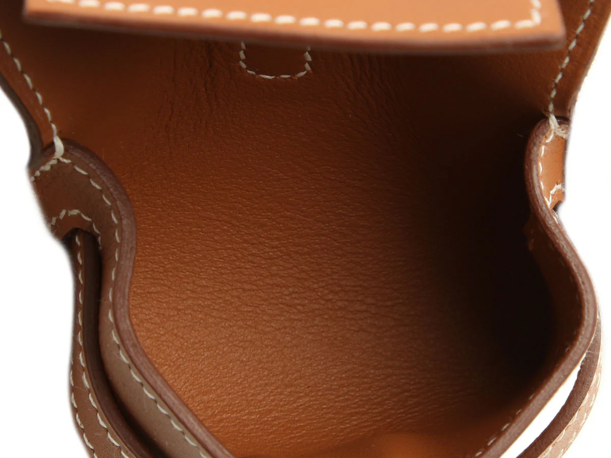 Hermès Gold Swift Kelly Festival Bag Charm - Image 5