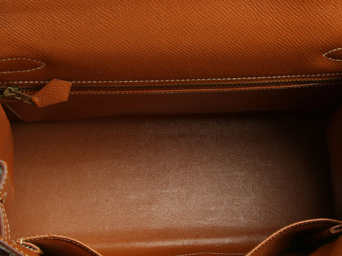Hermès Vintage Gold Courchevel Kelly 28 - Image 10
