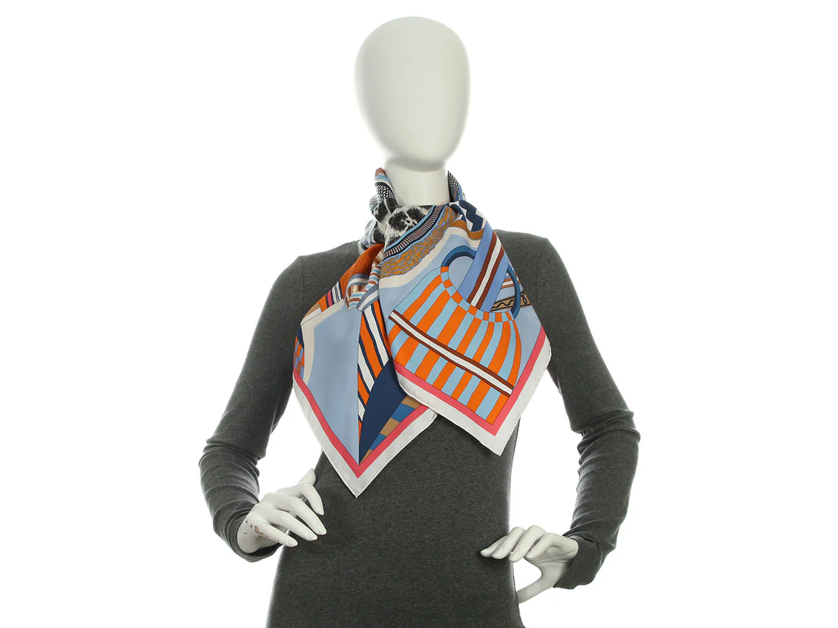 Hermès La Selle Imaginaire Dossard Scarf 90cm - Image 5