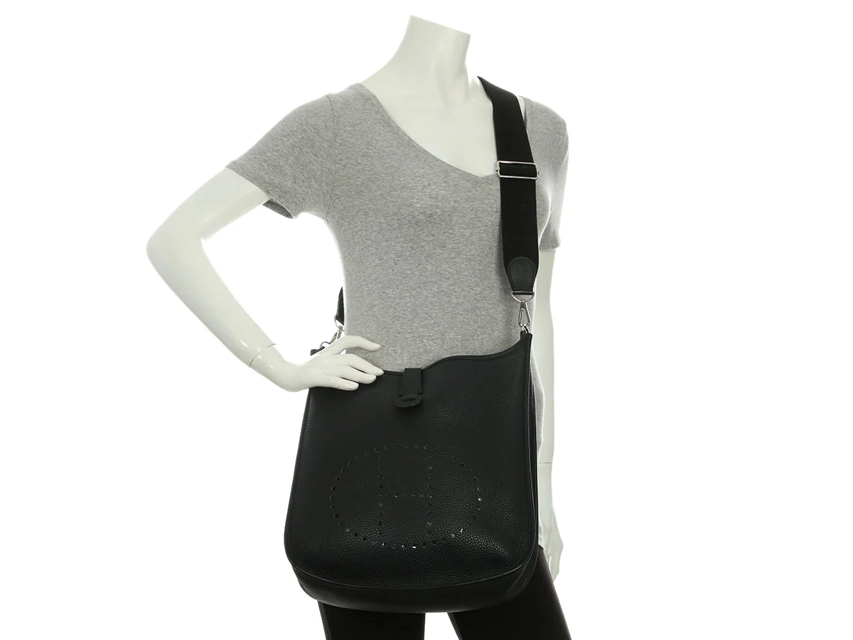 Hermès Black Clémence Evelyne III GM - Image 10