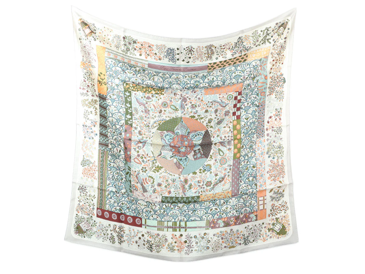 Hermès Pique Fleuri de Provence Silk Scarf 90cm