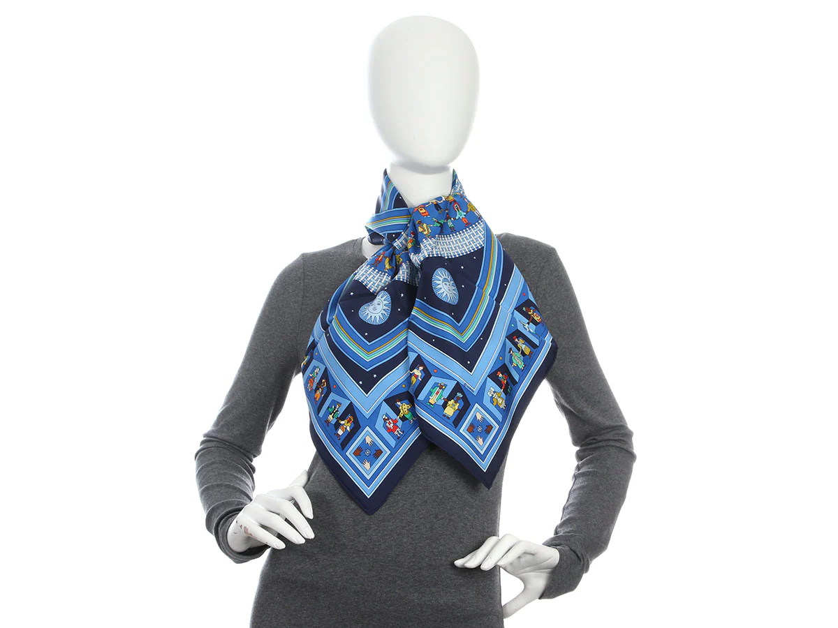 Hermès Donner La Main Silk Scarf 90cm - Image 6