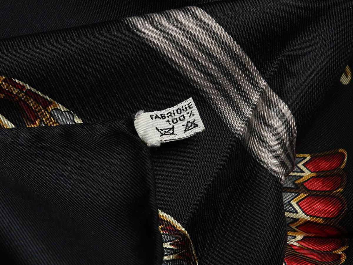 Hermès Scarabées et Pectoraux Silk Scarf 90cm - Image 3