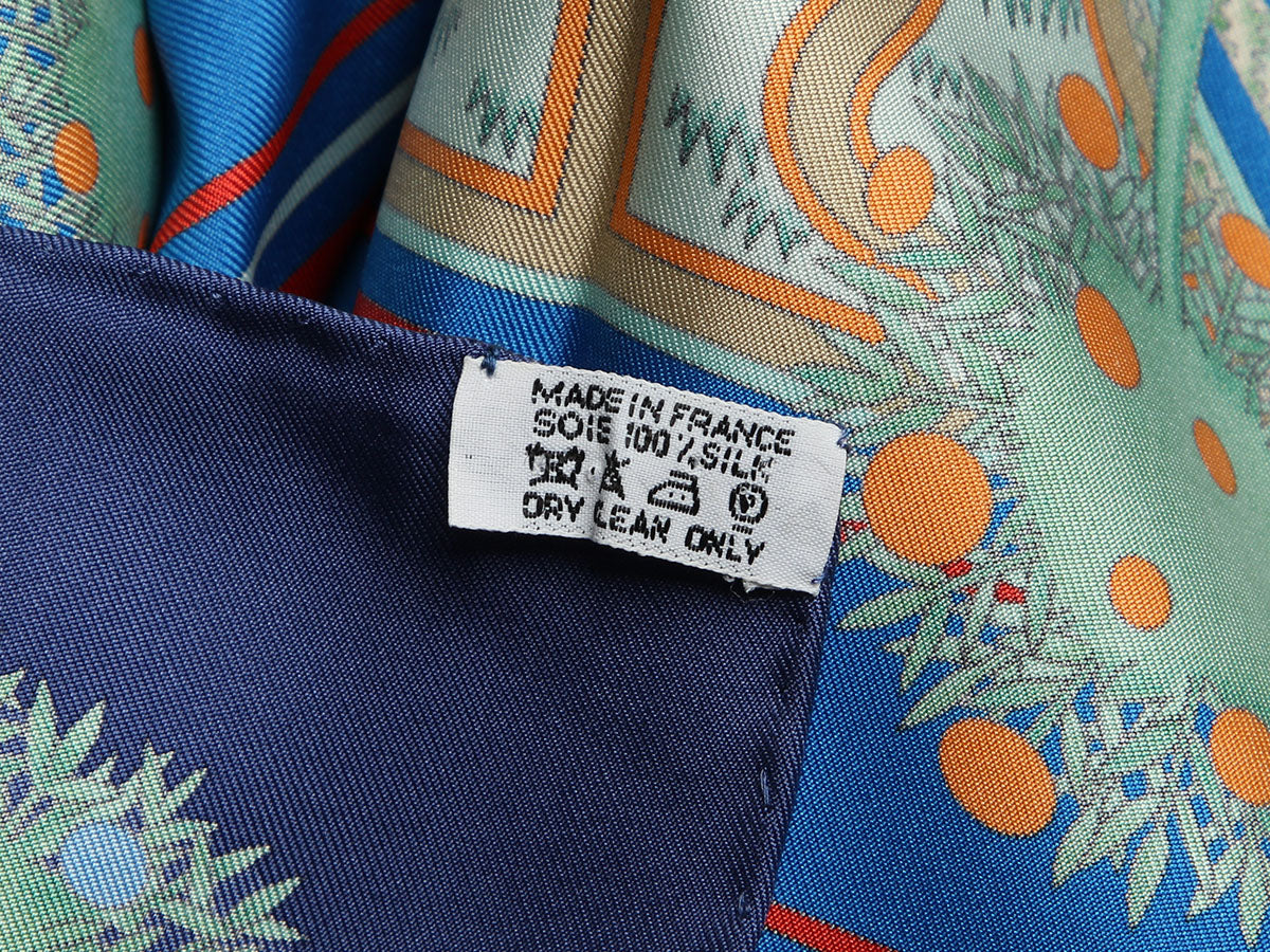 Hermès Paradaiza Silk Scarf 90cm - Image 4