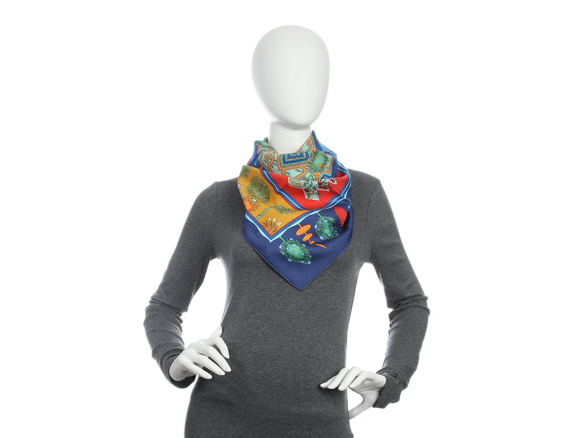Hermès Paradaiza Silk Scarf 90cm - Image 5