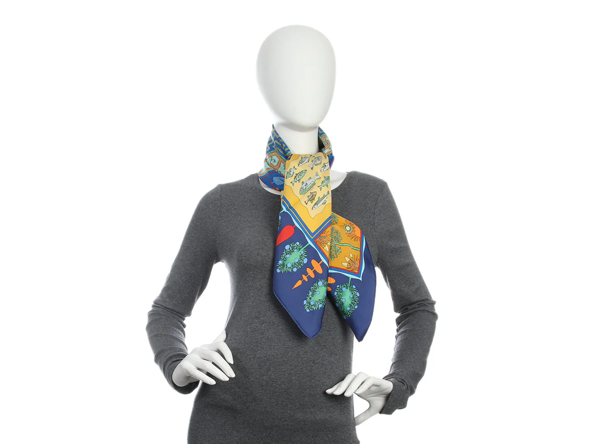 Hermès Paradaiza Silk Scarf 90cm - Image 6