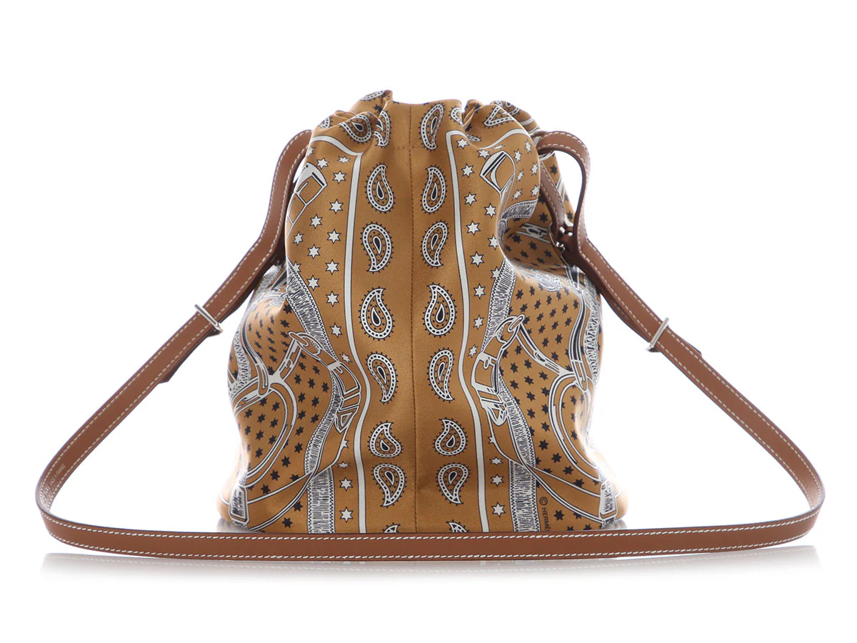 Hermès Sesame Silk and Gold Barenia Lassoie Bag - Image 4