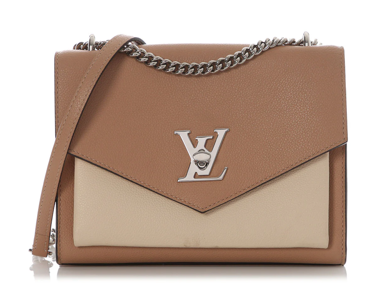 Louis Vuitton Beige Lockme BB