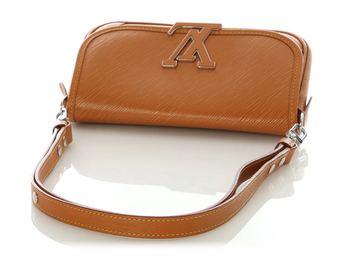 Louis Vuitton Gold Miel Epi Buci NM - Image 7