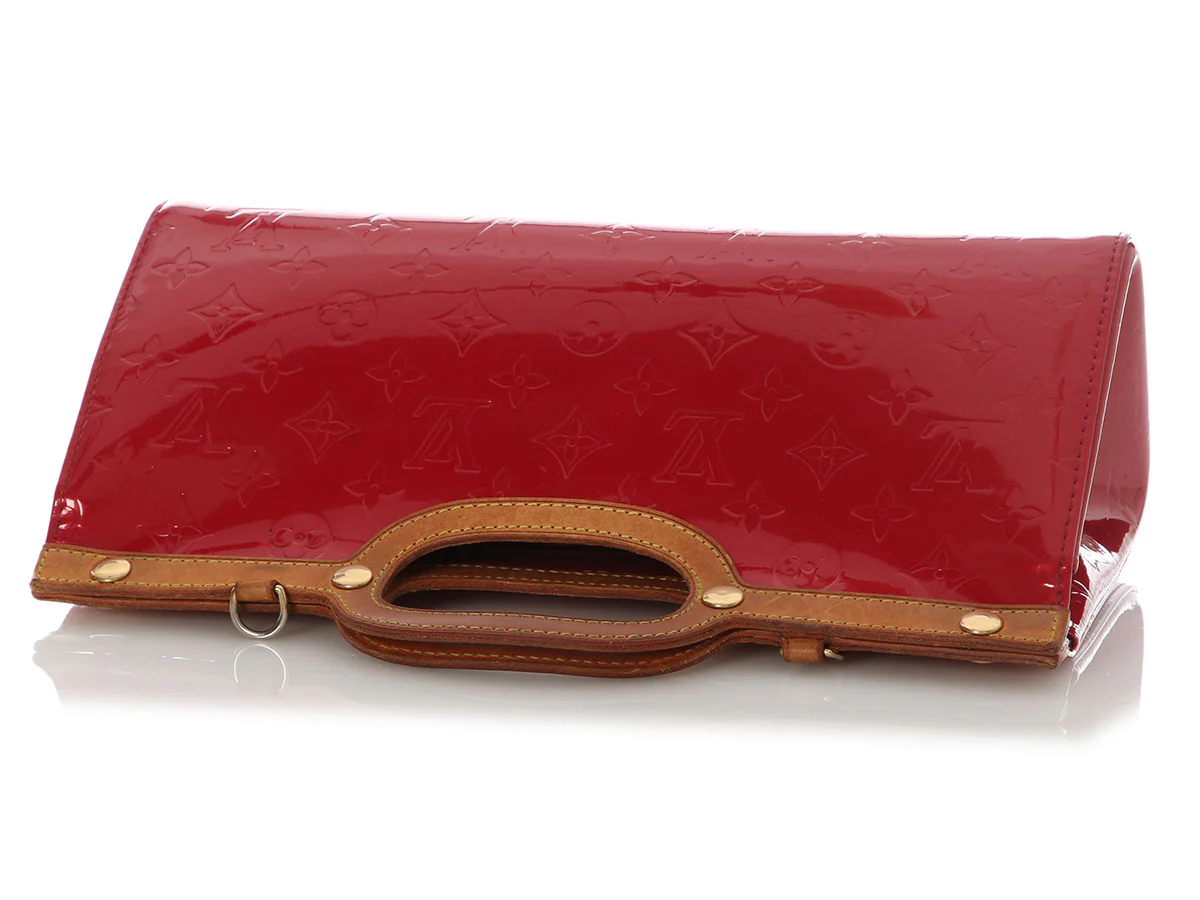 Louis Vuitton Red Vernis Roxbury Drive - Image 7