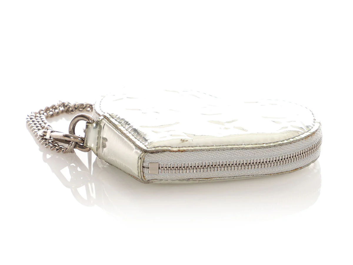 Louis Vuitton Silver Vernis Heart Coin Purse - Image 5